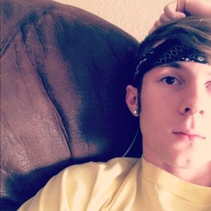 Meet your Posher, Josh